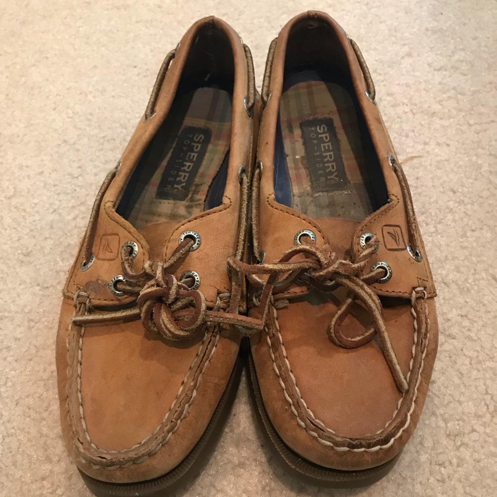 Sperry Docksiders